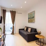 Camonia Luxury Free Parking 2km Da *